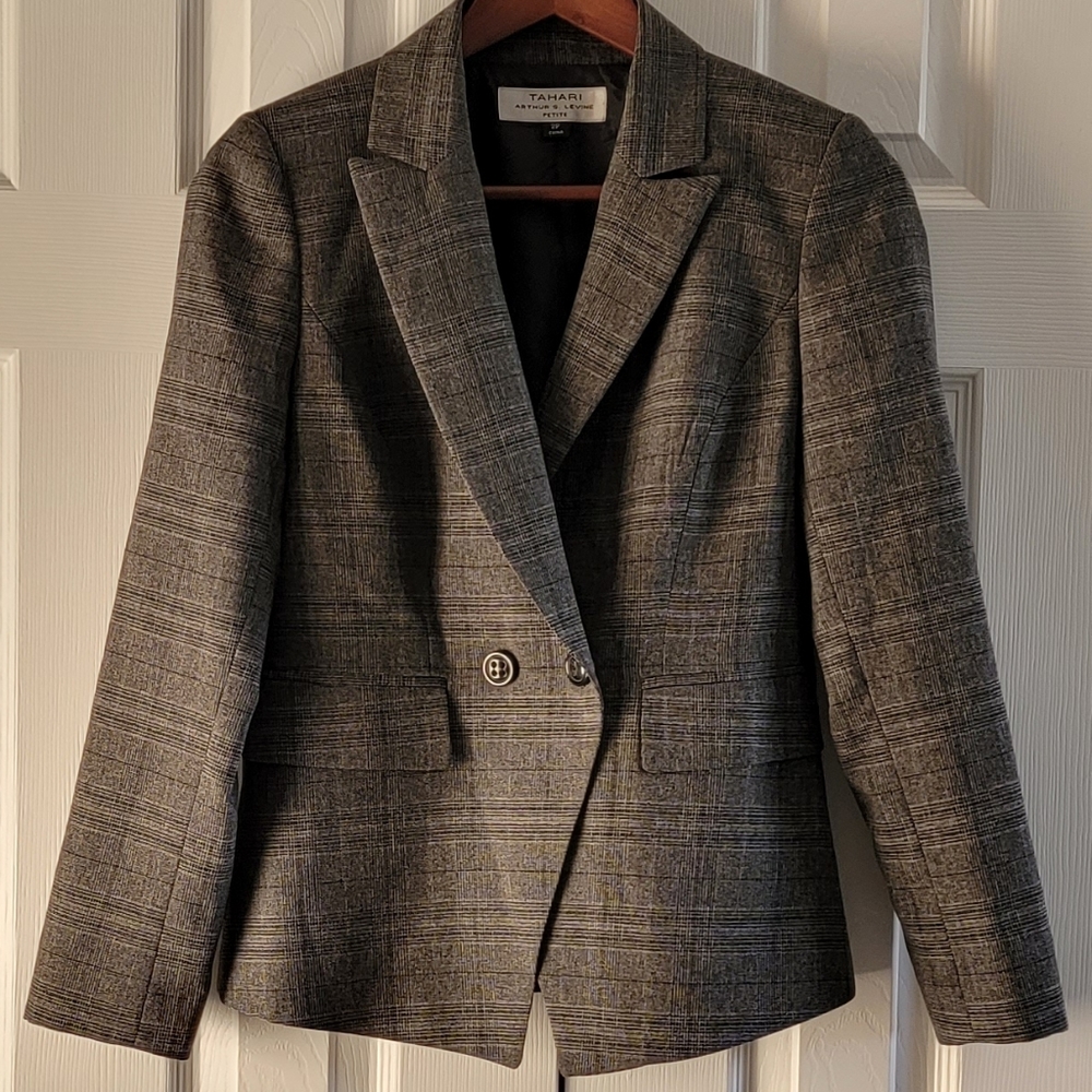 Tahari ASL Two Button Notched Gray Blazer, Women's Petite Size 2P